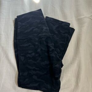 Lululemon align Black Camo Leggings 23”